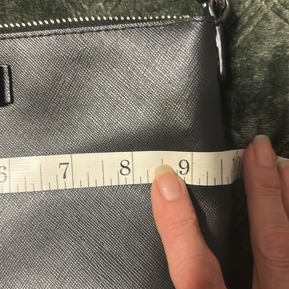 Coach Darcy Bow East West Crossbody Black NWOT - Picture 9 of 12